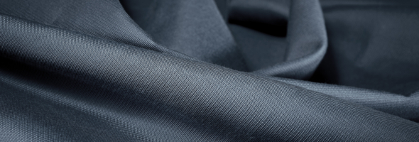 Antistatisches Gewebe von Getzner Textil verhindert eine unkontrollierte Entladung durch speziell eingewobene Garne.